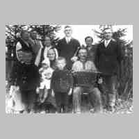 092-0050 Geburtstag von Grossmutter Krups 1932 in Schiewenau.JPG
